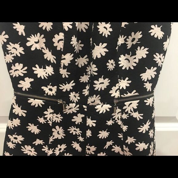 Ann Taylor size 0 black daisy midi dress sleeveless floral - Picture 5 of 9